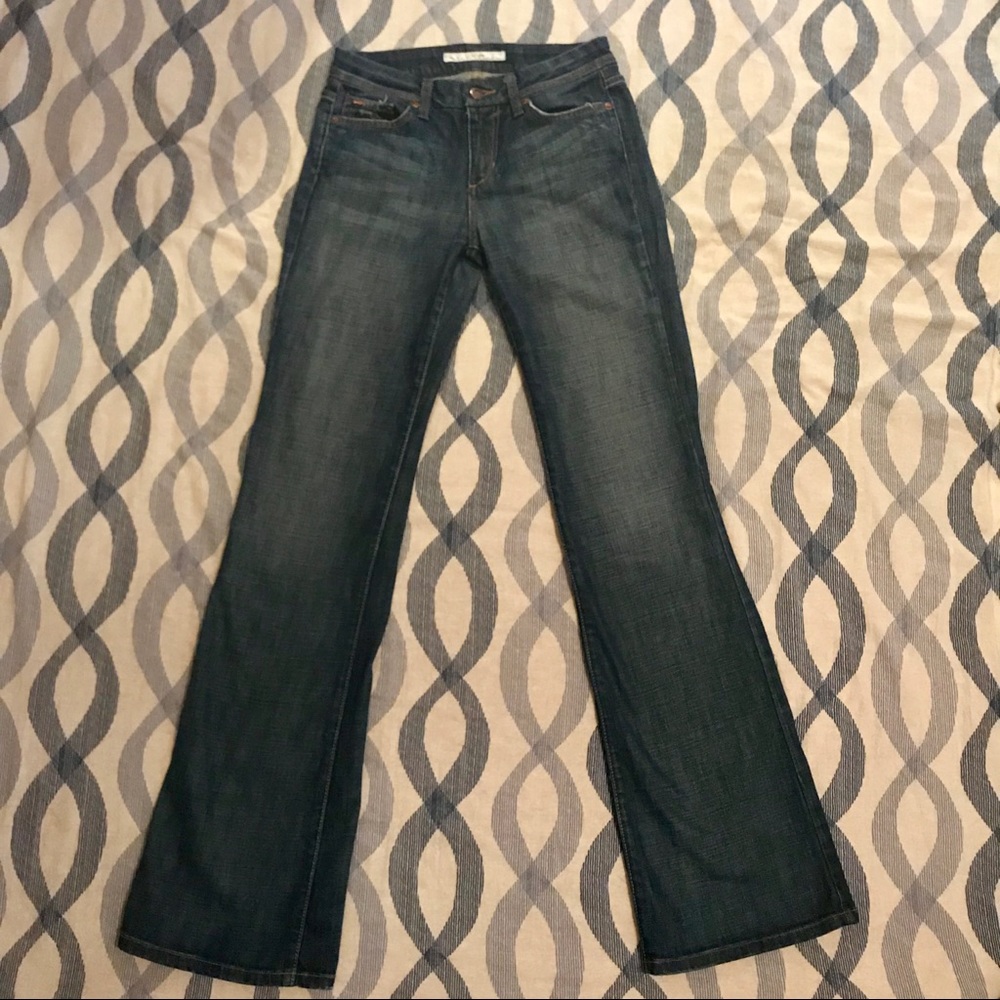 Bootcut Joe Jeans